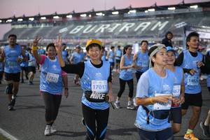 BIB: 
                            <button type="button" onclick="openModal(10462074)" class="btn btn-primary btn-sm float-right btn-popup" data-toggle="modal" data-target=".modal-high-quality">
                        <i class="fas fa-shopping-cart"></i> Add to Cart
                    </button>
                                            <button type="button" onclick="isThisMe(10462074, true)" class="btn btn-success btn-sm float-right btn-popup btn-isme hidden" data-toggle="tooltip" data-placement="bottom" title="นี่คือรูปของคุณใช่ไหม คลิกที่นี่เพื่อเอาเข้าอัลบั้ม">
                        <i class="fas fa-plus"></i> Add to album
                    </button>
                    <button type="button" onclick="isThisMe(10462074, false)" class="btn btn-warning btn-sm float-right btn-popup btn-isnotme hidden">
                        <i class="fas fa-ban"></i> Remove from album
                    </button>